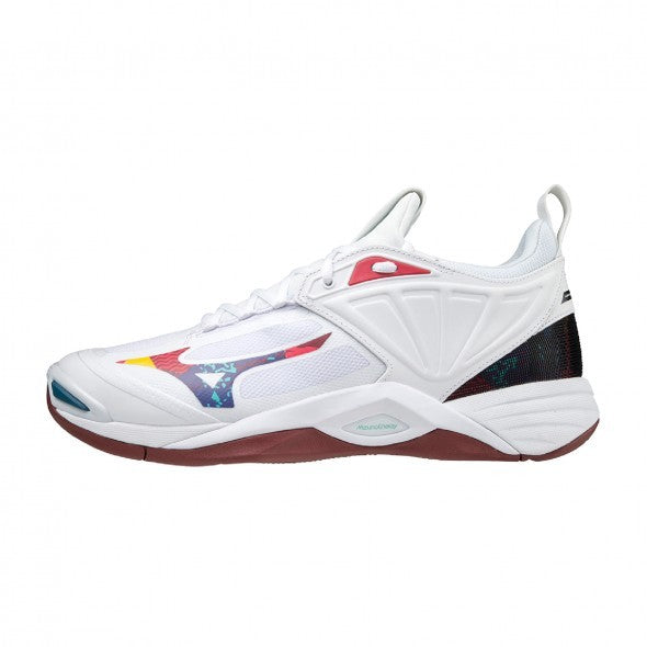 Mizuno Momentum 2  white color