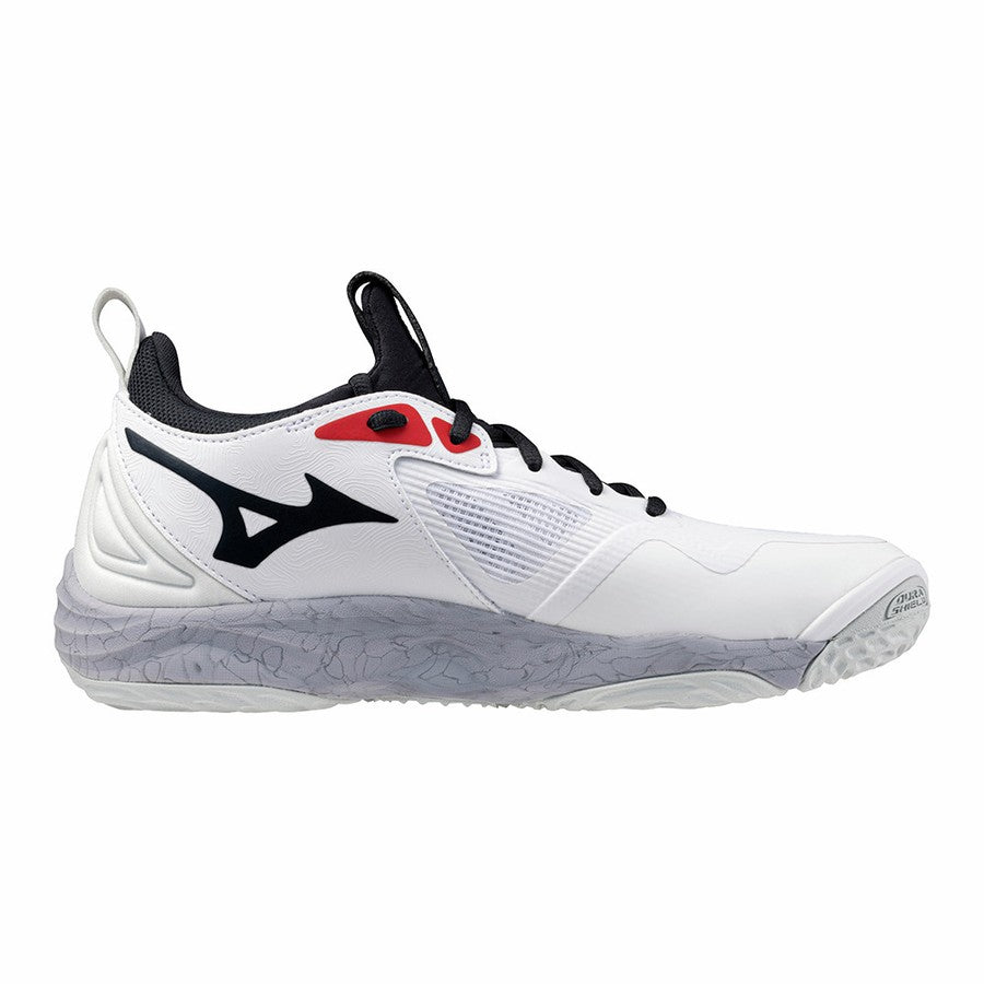 Mizuno Momentum 3 white black red